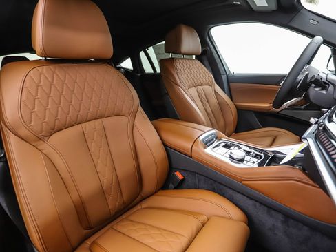 New 2026 BMW X6 xDrive40i w/ Executive Package image 33