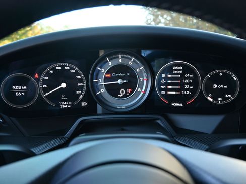 Used 2024 Porsche 911 Turbo S image 40