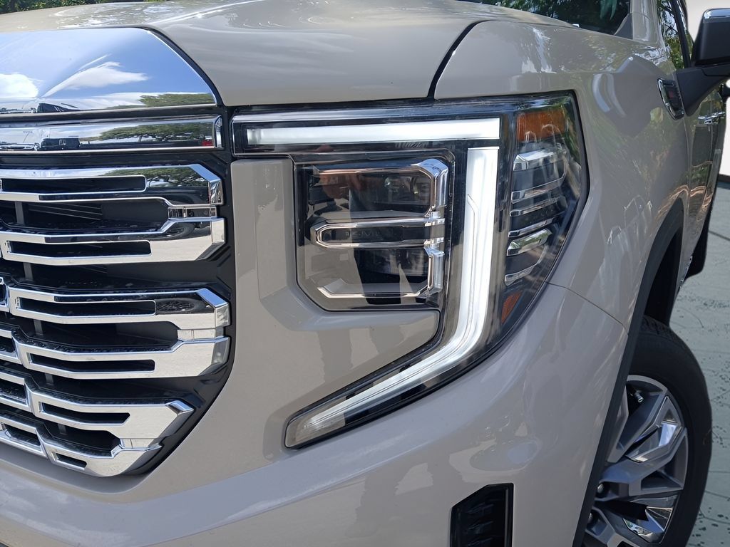 New 2026 GMC Sierra 1500 Denali AWD/4WD image 3