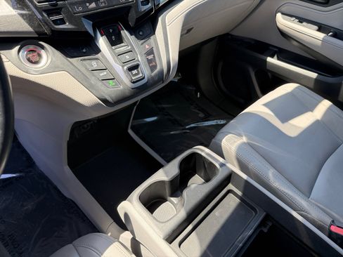 Used 2020 Honda Odyssey EX-L image 13