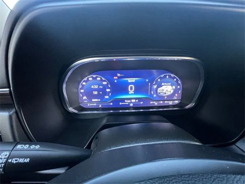 Used 2024 Chevrolet Tahoe Z71 w/ Luxury Package image 14