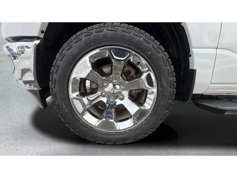 Used 2021 RAM 1500 Big Horn image 34