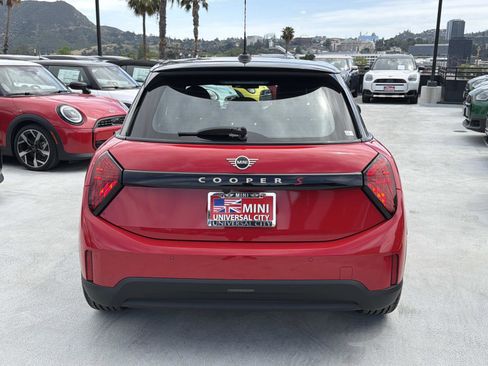 New 2026 MINI Cooper S image 4