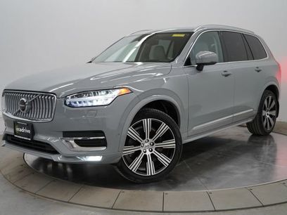 Used 2025 Volvo XC90 B6 Ultra w/ Lounge Package