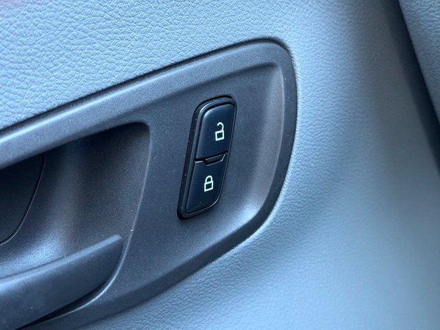 Used 2017 Ford Transit 350 XLT RWD image 18