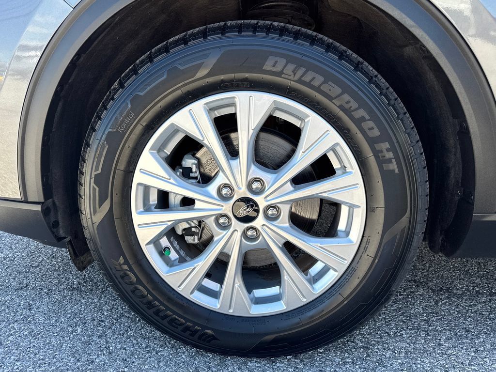Used 2023 Ford Escape Active w/ Tech Pack #1 FWD image 27