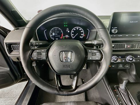Used 2024 Honda Civic Sport image 11
