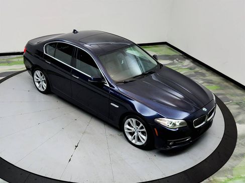 Used 2015 BMW 535i xDrive Sedan AWD/4WD image 32