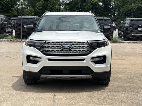 Used 2023 Ford Explorer Limited w/ Limited Technology Package AWD/4WD image 18