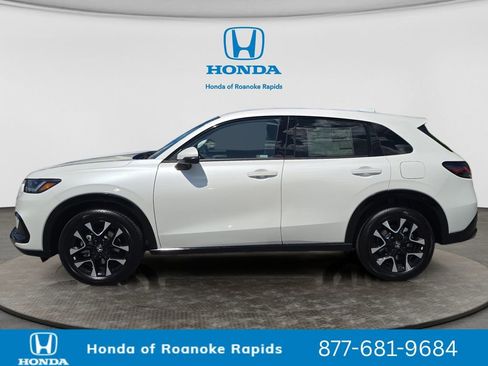 New 2026 Honda HR-V EX-L image 2