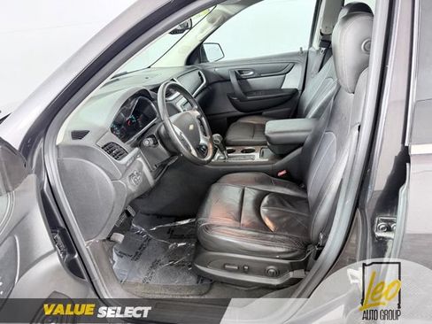 Used 2014 Chevrolet Traverse LT FWD image 10