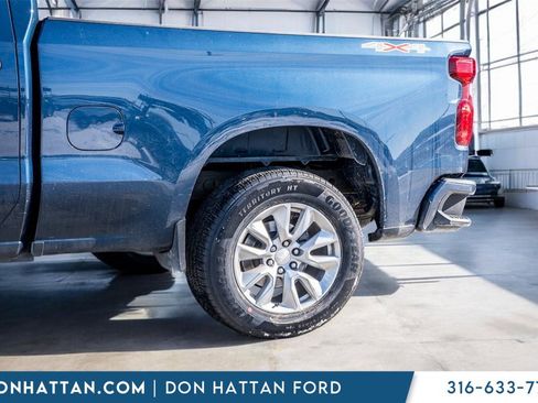 Used 2022 Chevrolet Silverado 1500 Custom image 30