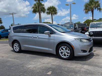 Certified 2020 Chrysler Pacifica Touring w/ Tire & Wheel Group