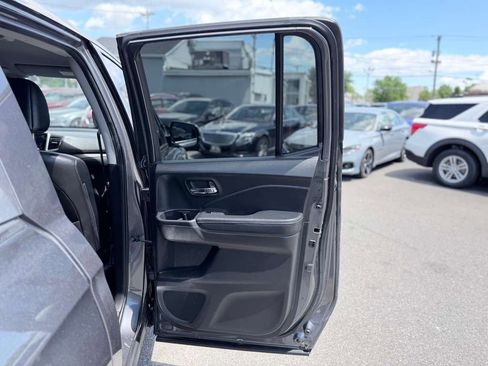 Used 2018 Honda Ridgeline RTL-T image 26