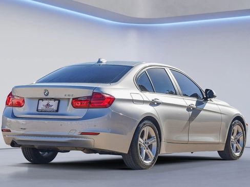 Used 2014 BMW 320i Sedan image 12