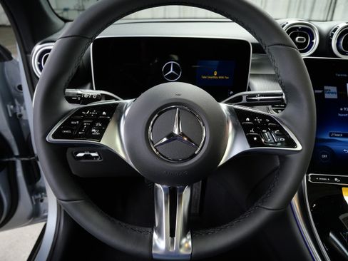 New 2026 Mercedes-Benz GLC 300 4MATIC image 12