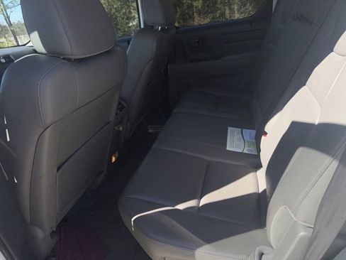 Used 2012 Honda Ridgeline RTL image 6
