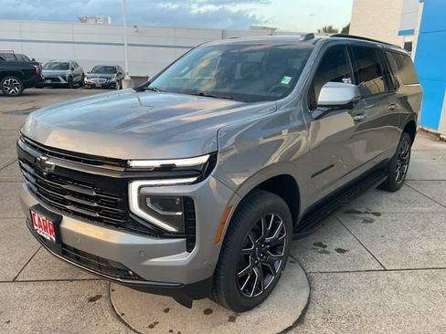 New 2026 Chevrolet Suburban RST w/ Comfort Package image 4