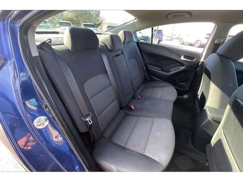 Used 2018 Kia Forte LX w/ LX Popular Package image 27