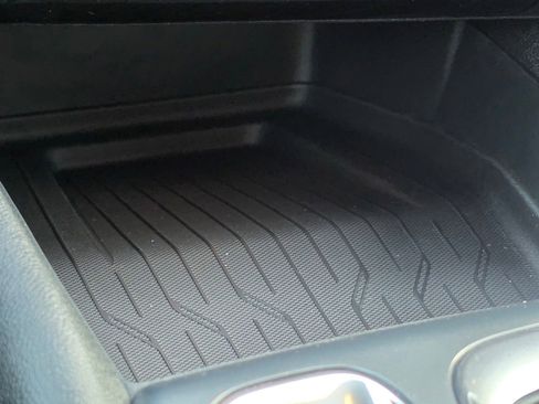 New 2026 Chevrolet Equinox EV LT w/ LPO, Blackout Package image 26