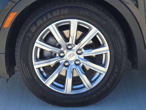 Used 2021 Cadillac XT4 Premium Luxury AWD/4WD image 11