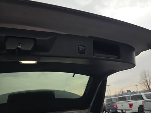 Used 2023 Ford Escape Active w/ Tech Pack #2 AWD/4WD image 19