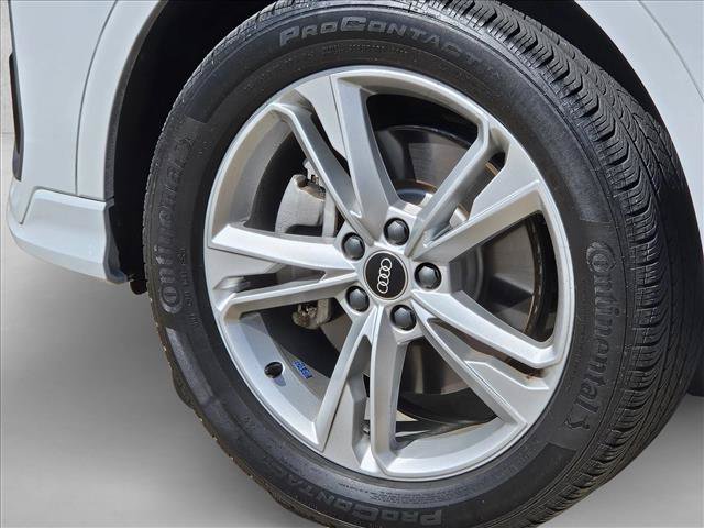Used 2024 Audi Q3 2.0T Premium AWD/4WD image 6