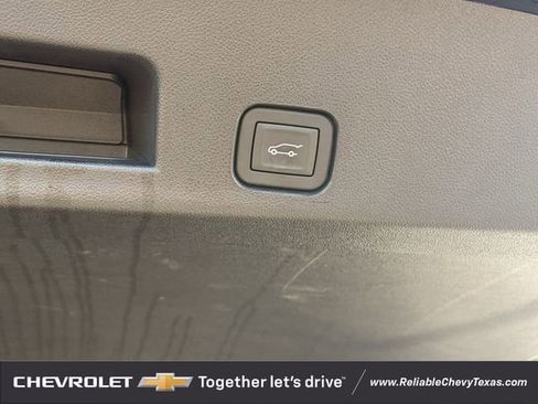 Certified 2025 GMC Acadia Denali image 35