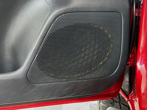 Used 2023 Toyota Tacoma SR image 18