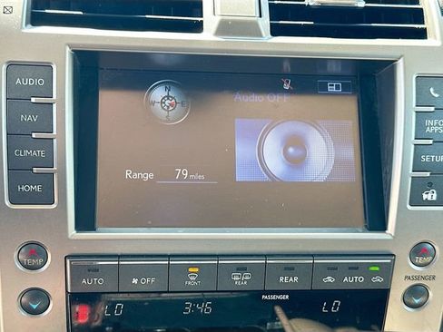 Used 2017 Lexus GX 460 image 15