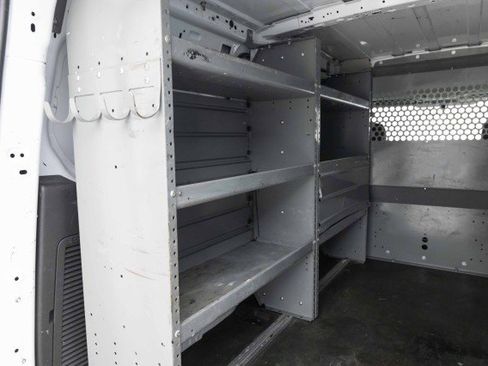 Used 2016 Ford Transit Connect XL image 34