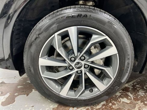 Used 2022 Audi Q5 2.0T Premium Plus w/ Premium Plus Package AWD/4WD image 27