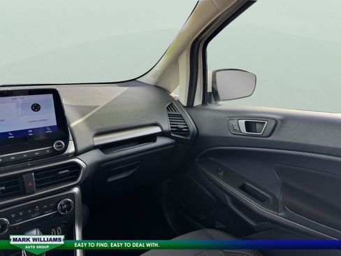 Used 2020 Ford EcoSport SE image 16