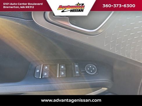 Used 2023 Kia Soul LX FWD image 9