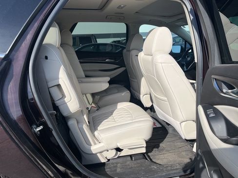 Used 2023 Buick Enclave Avenir w/ Avenir Technology Package AWD/4WD image 3