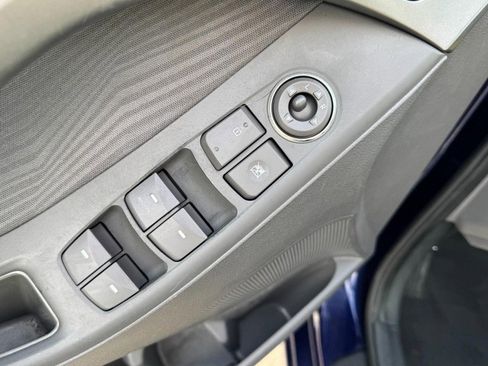 Used 2013 Hyundai Elantra GLS w/ Preferred Pkg FWD image 15