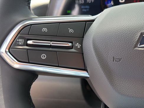 New 2026 Chevrolet Equinox LT FWD image 20