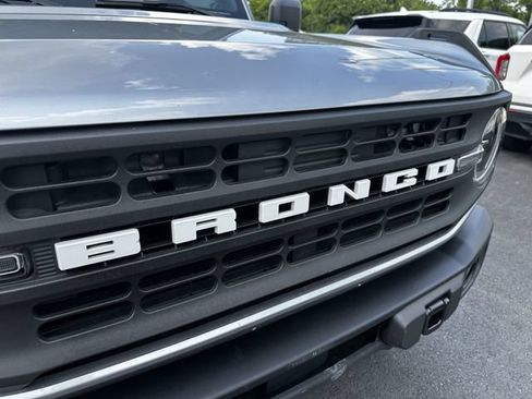 Certified 2024 Ford Bronco Black Diamond AWD/4WD image 10