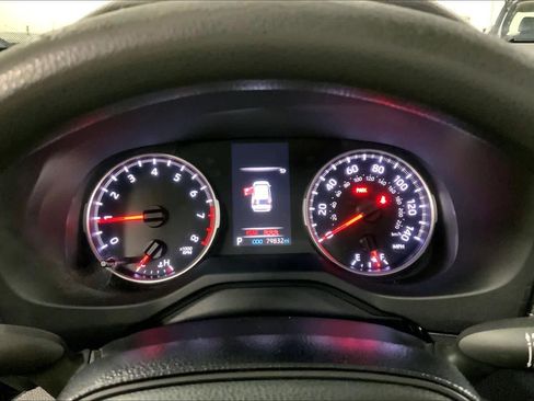 Used 2020 Toyota RAV4 LE w/ Carpet Mat Package image 26