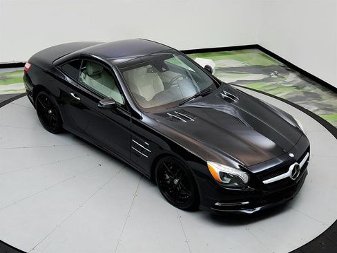 Used 2013 Mercedes-Benz SL 550 image 33