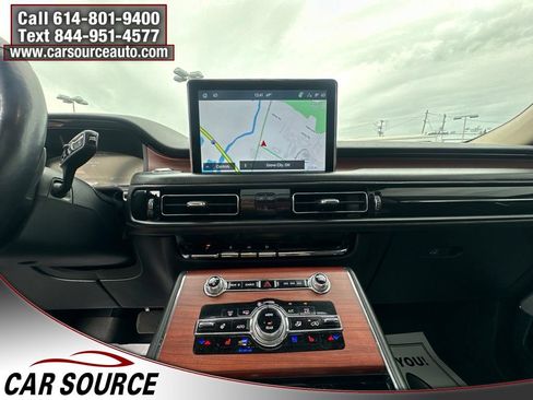 Used 2022 Lincoln Aviator Reserve w/ Equipment Group 201A AWD/4WD image 12