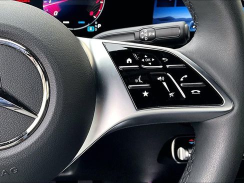 Used 2026 Mercedes-Benz GLA 250 4MATIC image 21