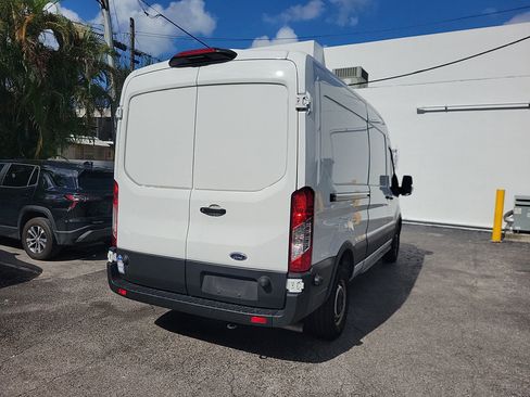Used 2024 Ford Transit 250 148 Medium Roof RWD image 13