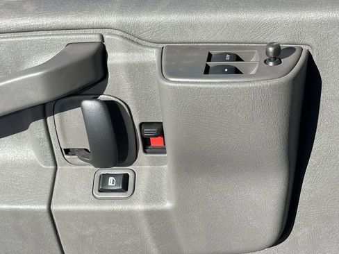 New 2025 GMC Savana 2500 Extended w/ Driver Convenience Package RWD image 23