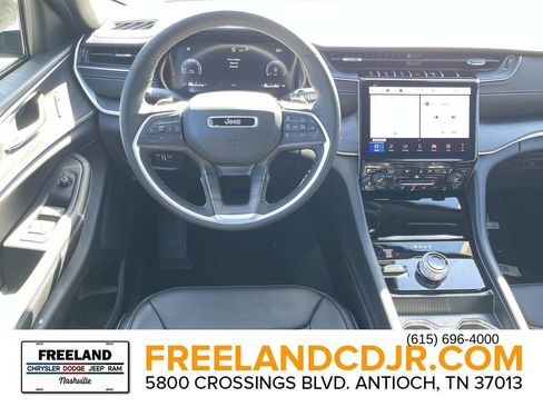 New 2025 Jeep Grand Cherokee L Limited w/ Luxury Tech Group II AWD/4WD image 14