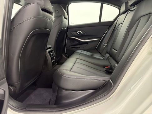 Used 2025 BMW 330i xDrive Sedan w/ Convenience Package image 17