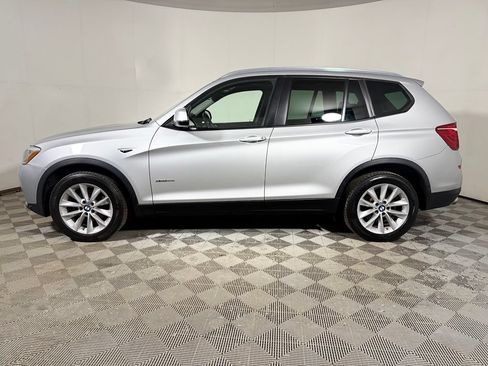 Used 2017 BMW X3 xDrive28i AWD/4WD image 3