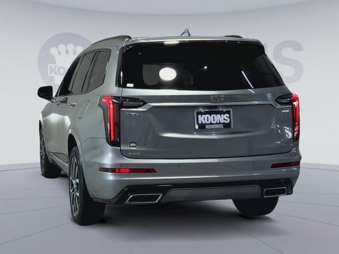 Used 2025 Cadillac XT6 Sport AWD/4WD image 10