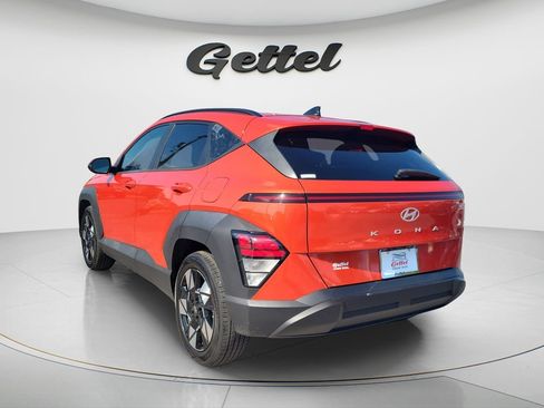 Used 2025 Hyundai Kona SEL FWD image 7