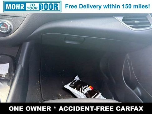 Used 2020 Chevrolet Malibu LS FWD image 32
